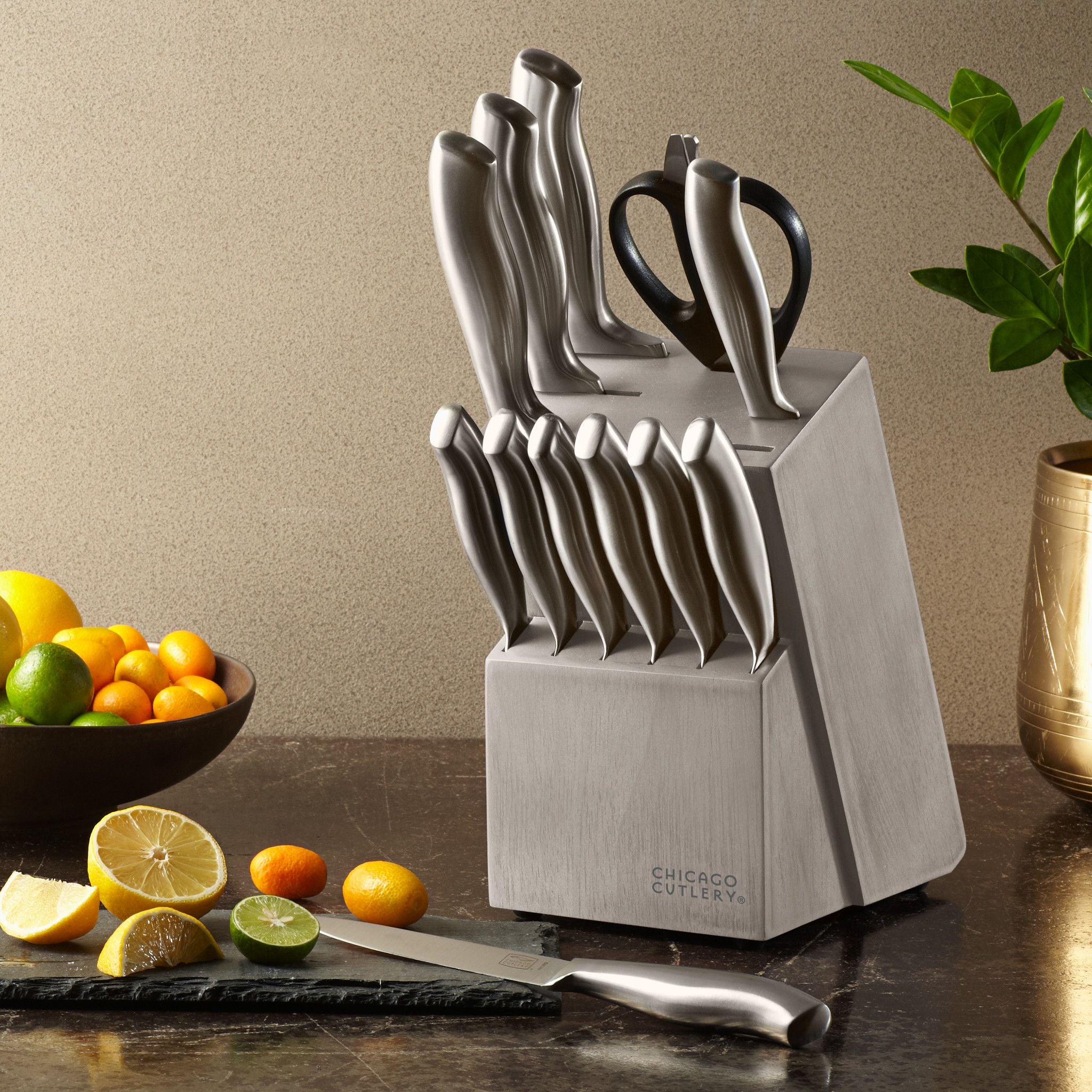 Chicago Cutlery Insignia Steel 13-piece Block Set - Image 2