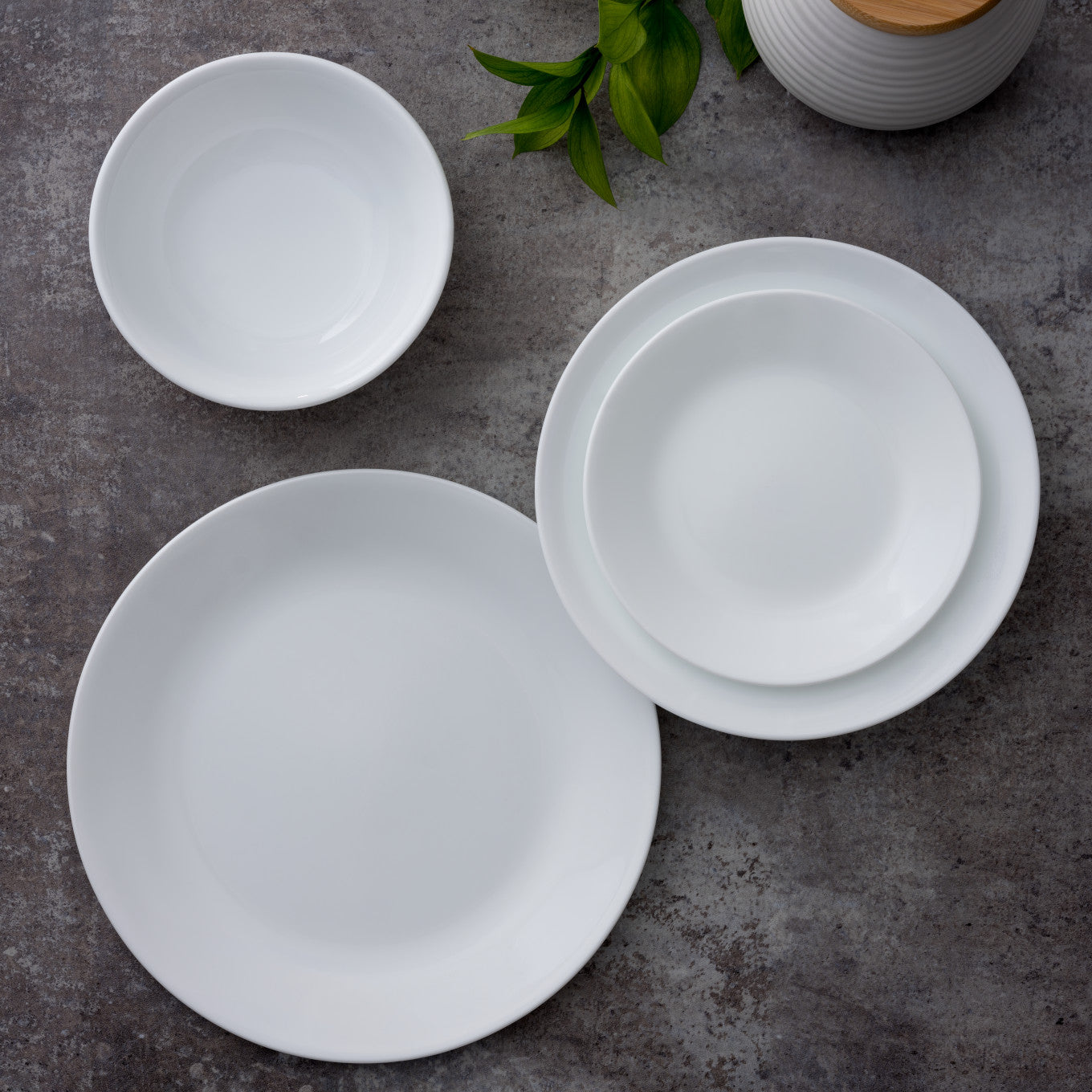 Corelle Winter Frost White Lunch Plates. 4-pack - Image 2