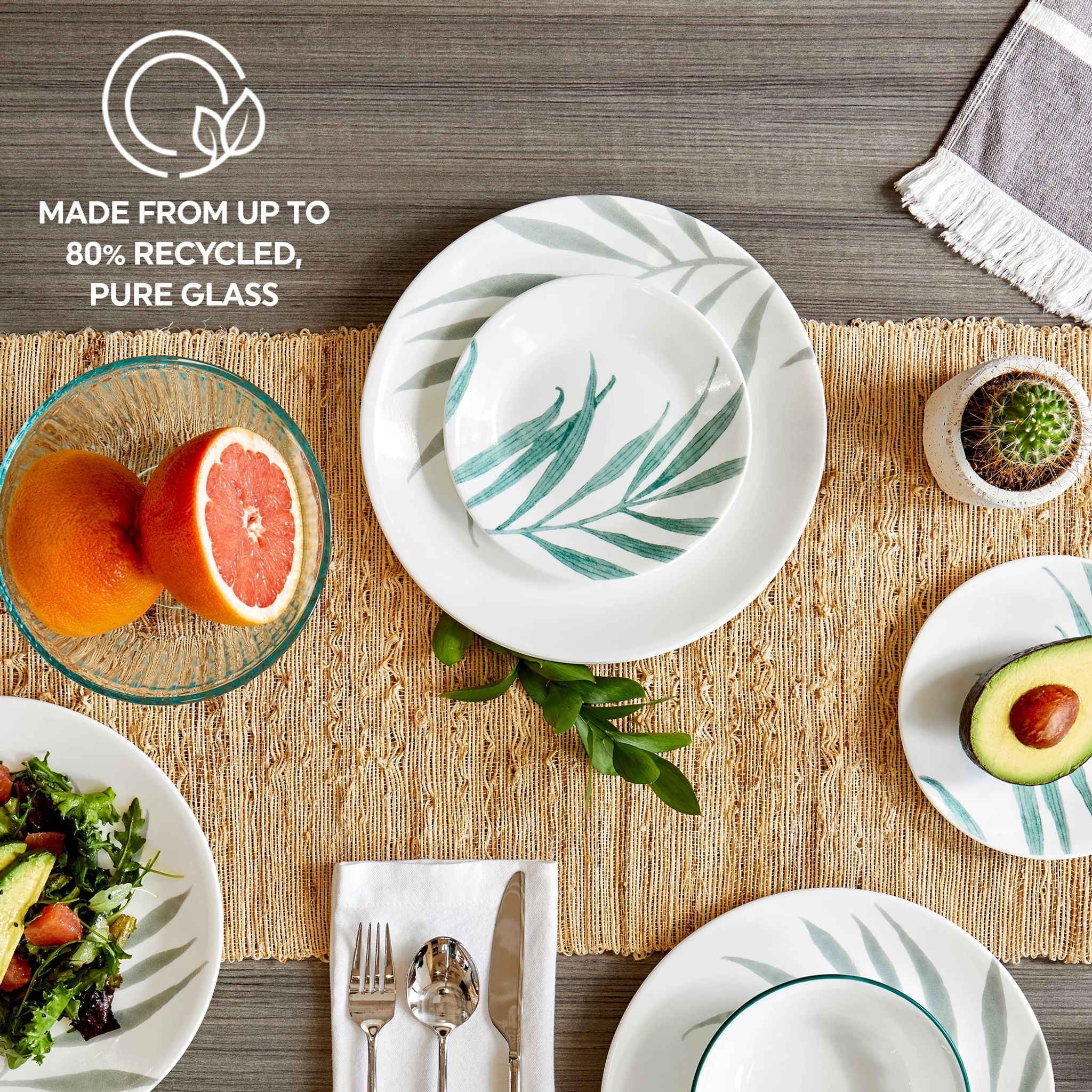 Corelle Solar Print 18-piece Dinnerware Set. Service for 6. EXCLUSIVE - Image 5
