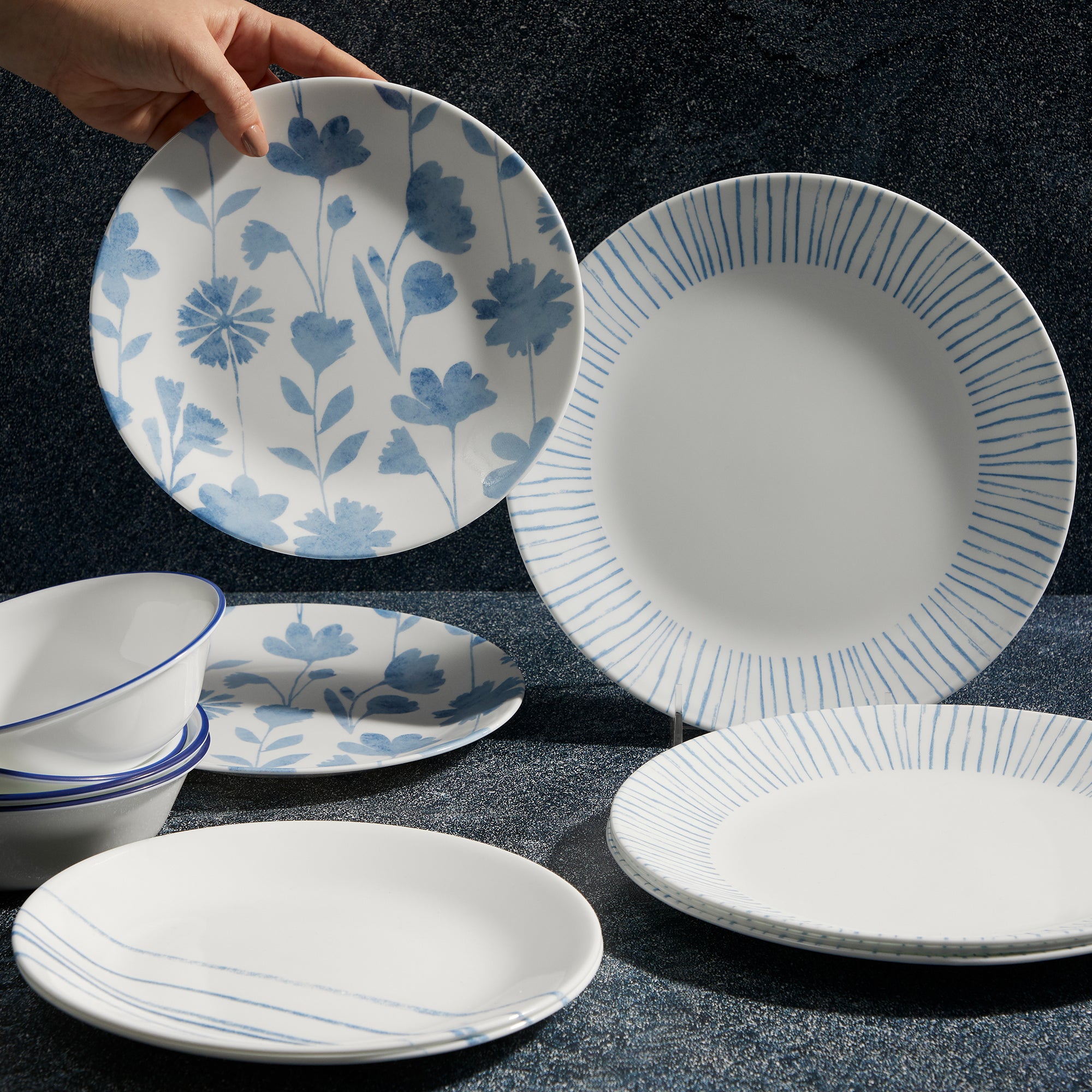 Corelle Botanical Stripes 12-piece Dinnerware Set. Service for 4 - Image 3