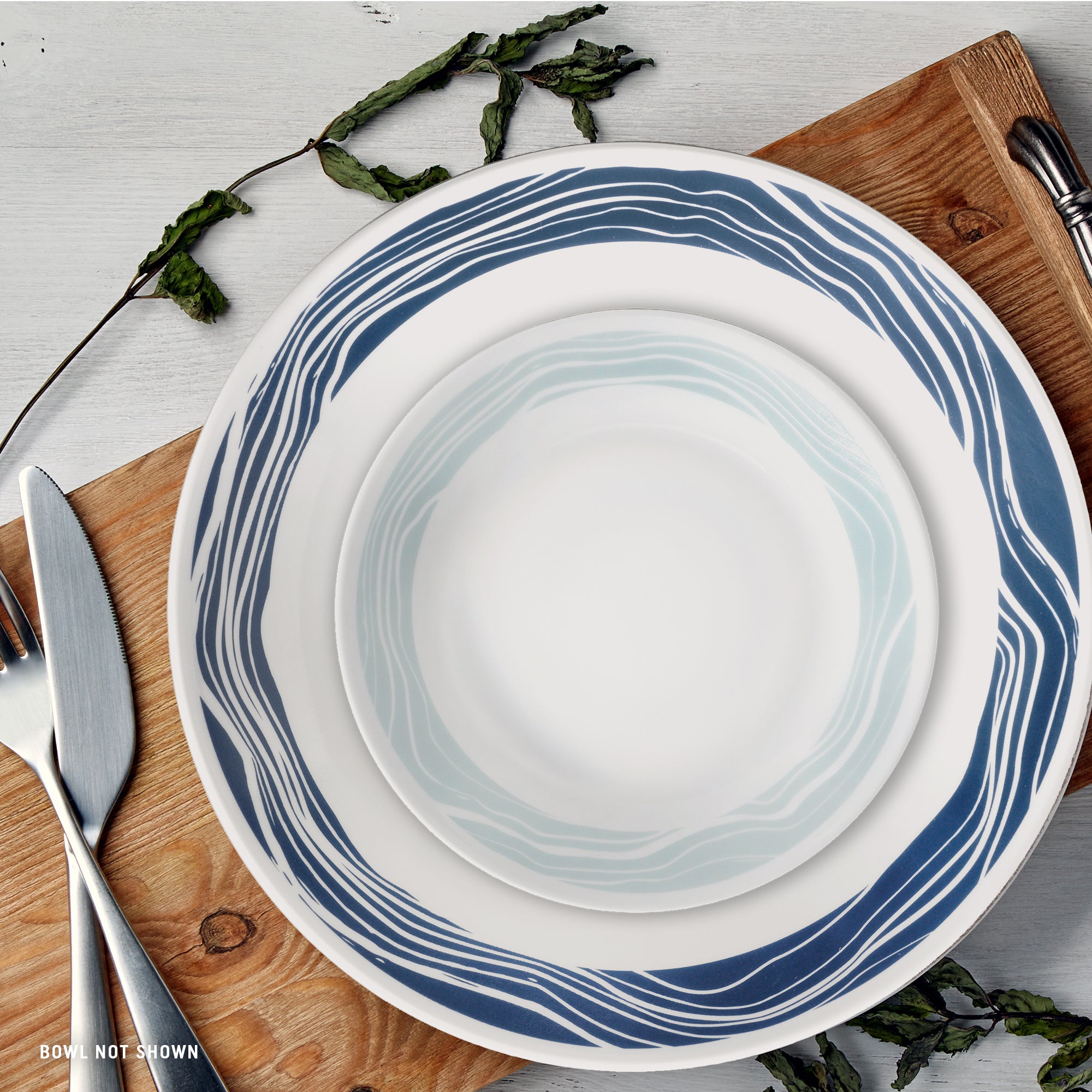 Corelle Acadia 18-piece Dinnerware Set. Service for 6 - Image 3